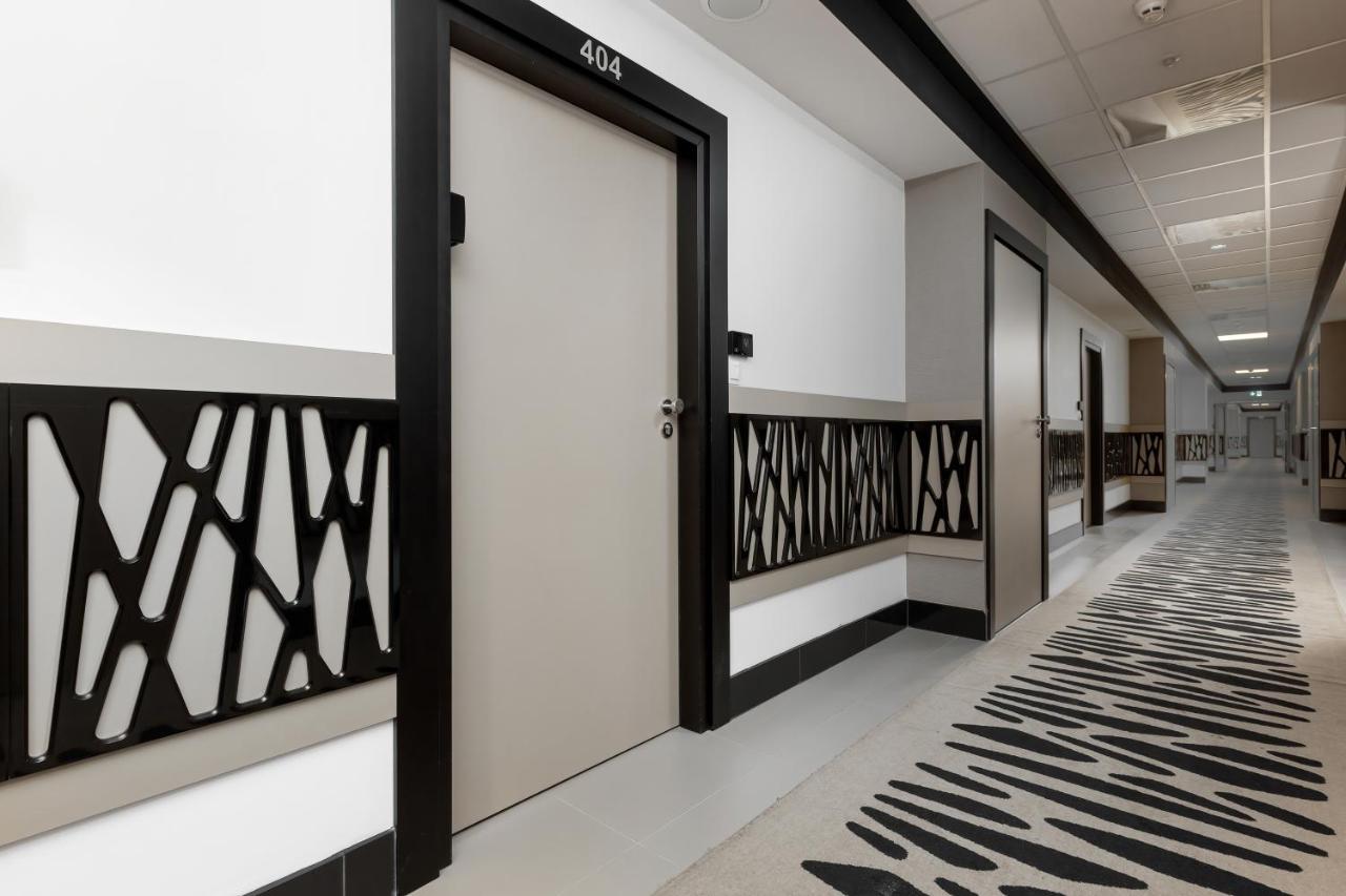 Varsovia Apartments Warsaw By Noclegi Renters Bagian luar foto