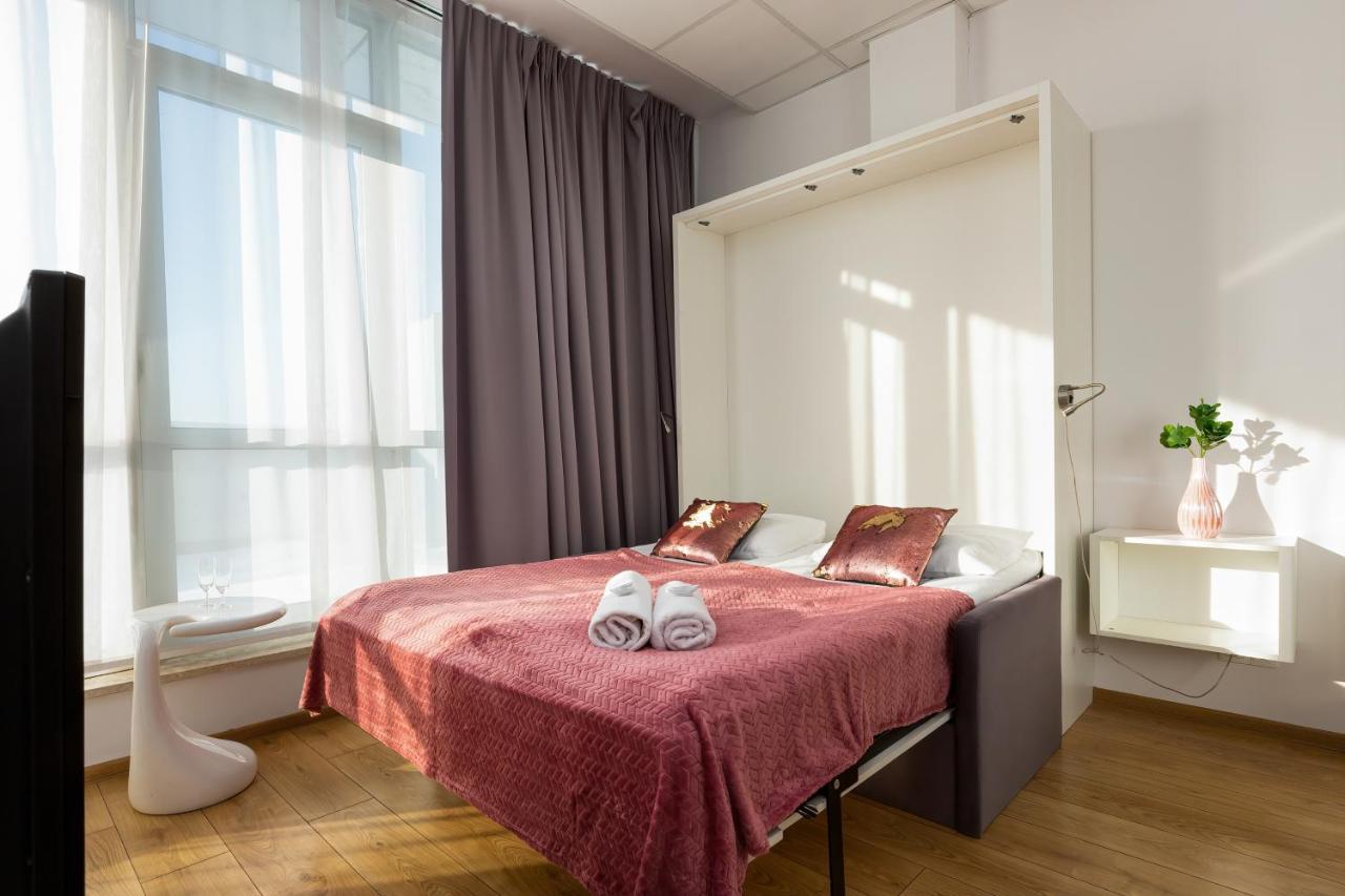 Varsovia Apartments Warsaw By Noclegi Renters Bagian luar foto