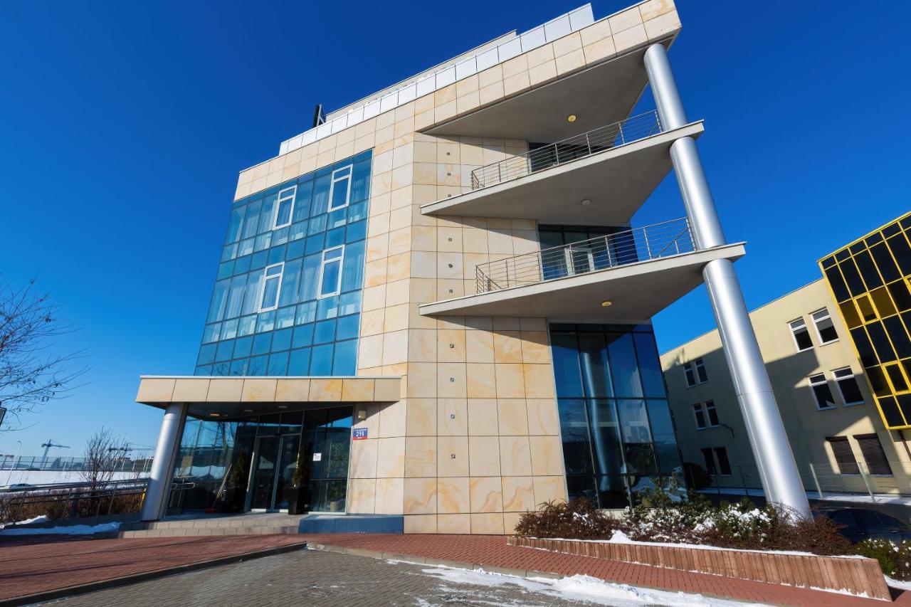 Varsovia Apartments Warsaw By Noclegi Renters Bagian luar foto