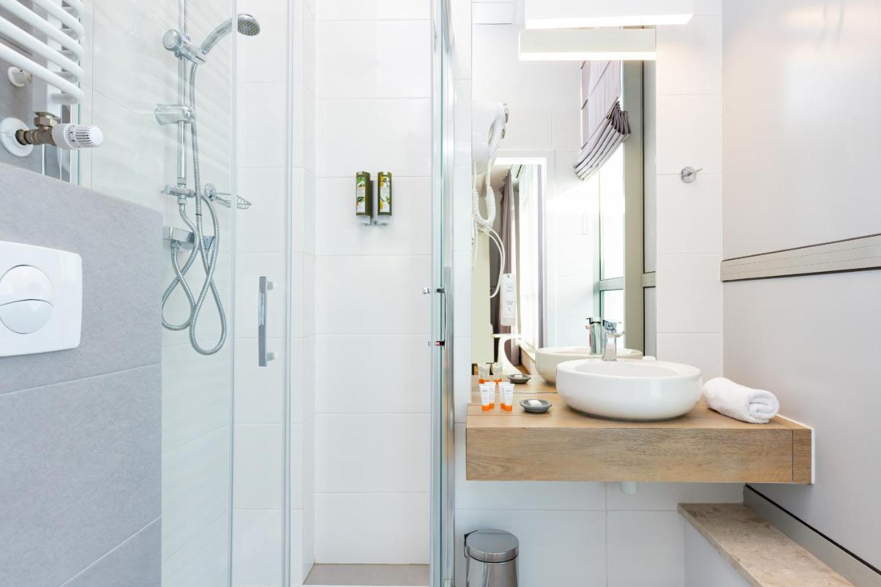 Varsovia Apartments Warsaw By Noclegi Renters Bagian luar foto