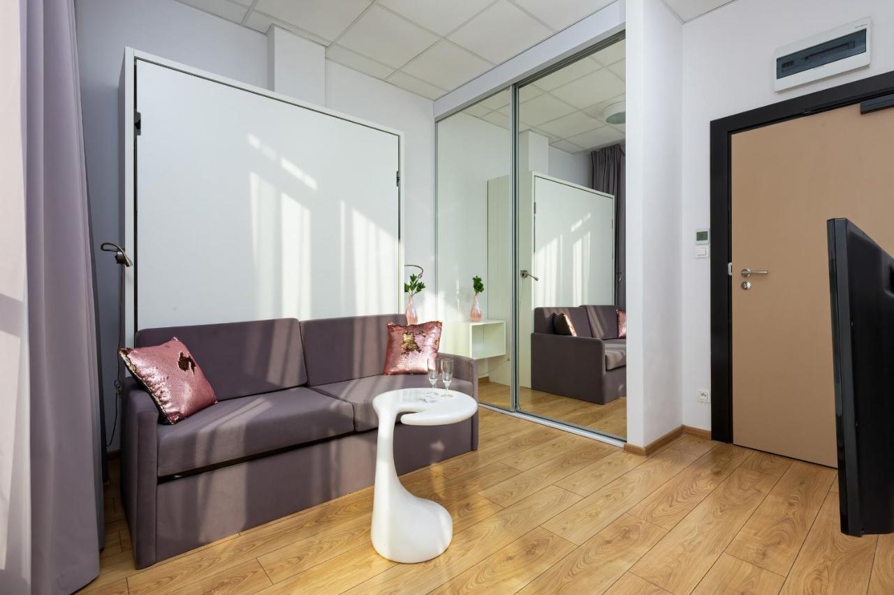 Varsovia Apartments Warsaw By Noclegi Renters Bagian luar foto