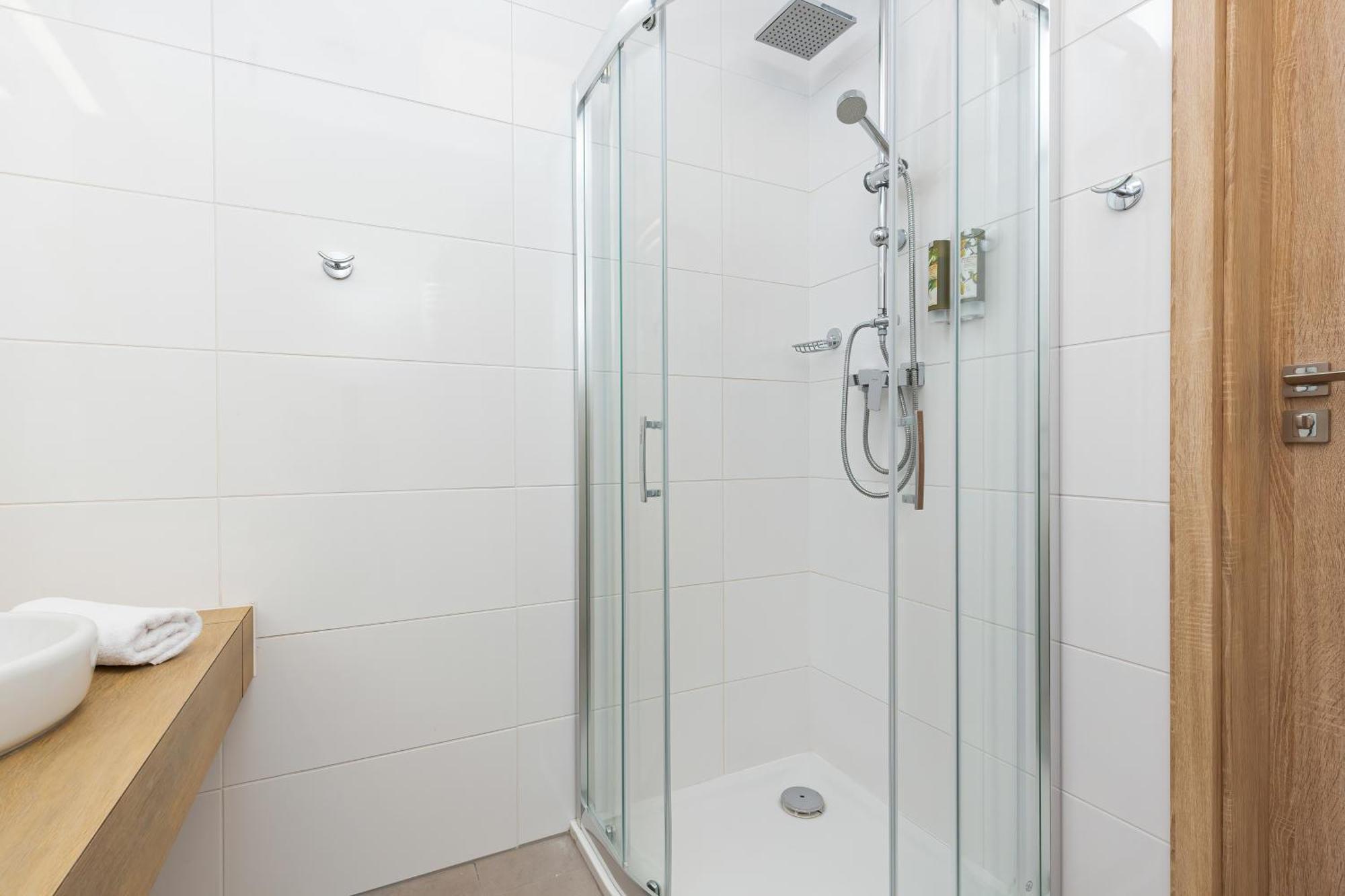 Varsovia Apartments Warsaw By Noclegi Renters Bagian luar foto